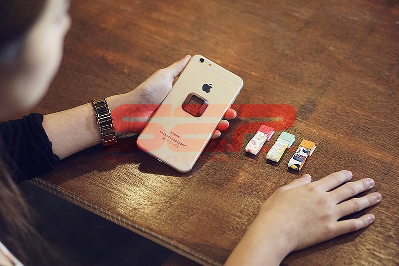Suport telefon mobil textil UnGrip Design