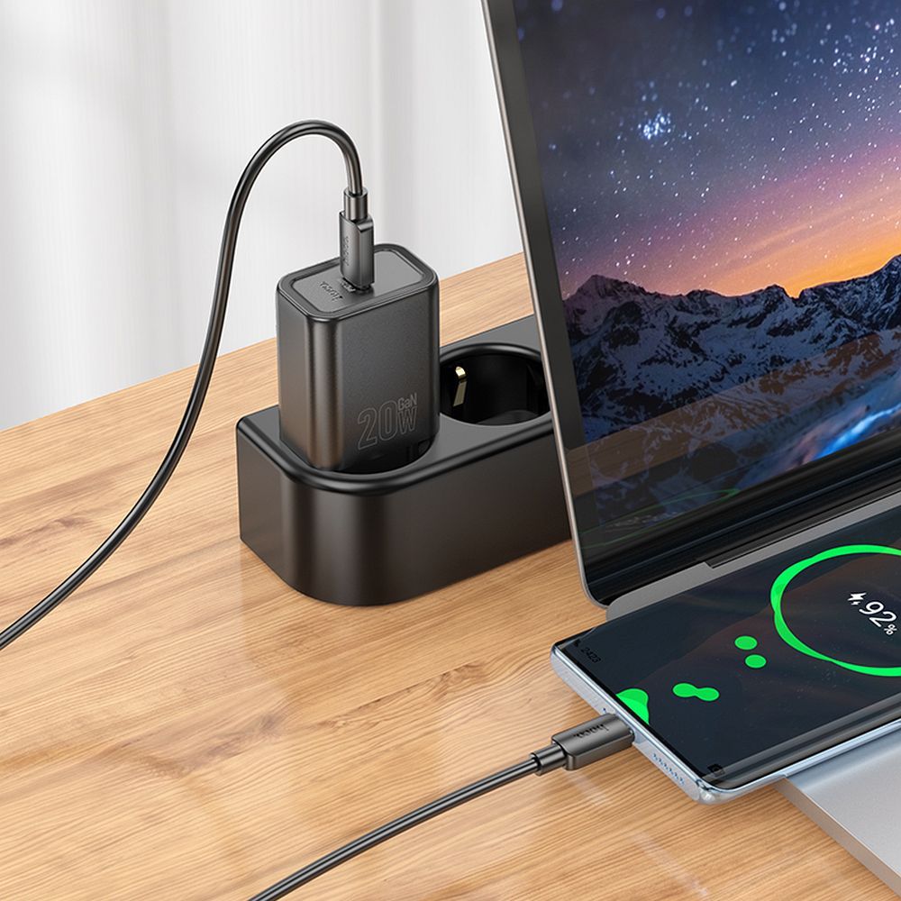 Încărcător rețea USB-C cu cablu USB-C, PD QC, 20W, 1m, Hoco N60, negru