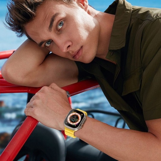 Curea din silicon Tech-Protect pentru Apple Watch 42/44/45/49mm, galbenă